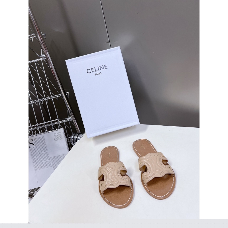 Ce**e slippers